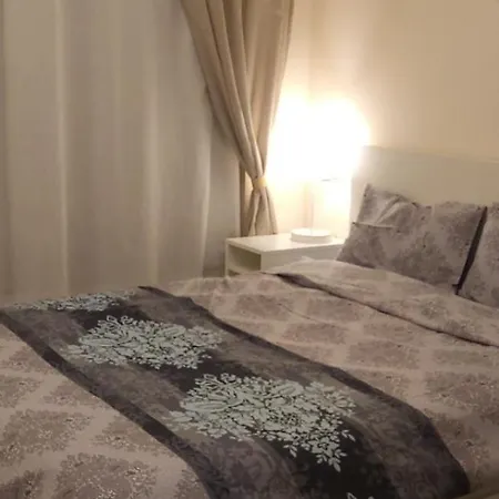 Apartment Silvi Super View Warna